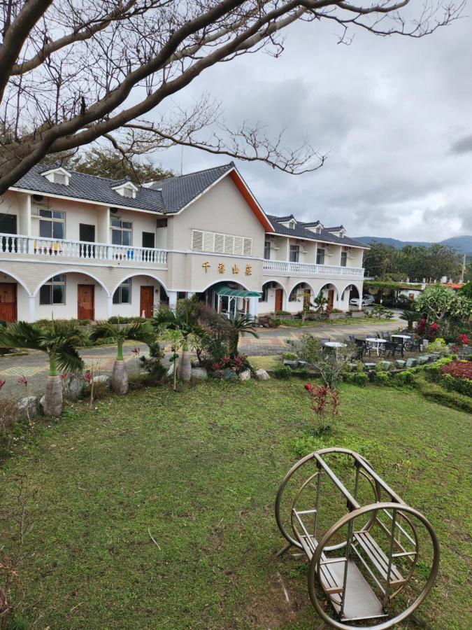 千禧山莊民宿 Fengbin Esterno foto